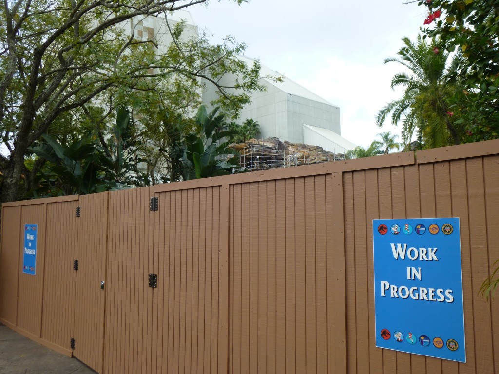 Construction walls stretched from Thunder Falls to the gift shop, blocking the entire "Splash Zone" walkway