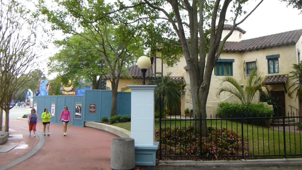 Construction walls on the left side of the building, facing Kidszone