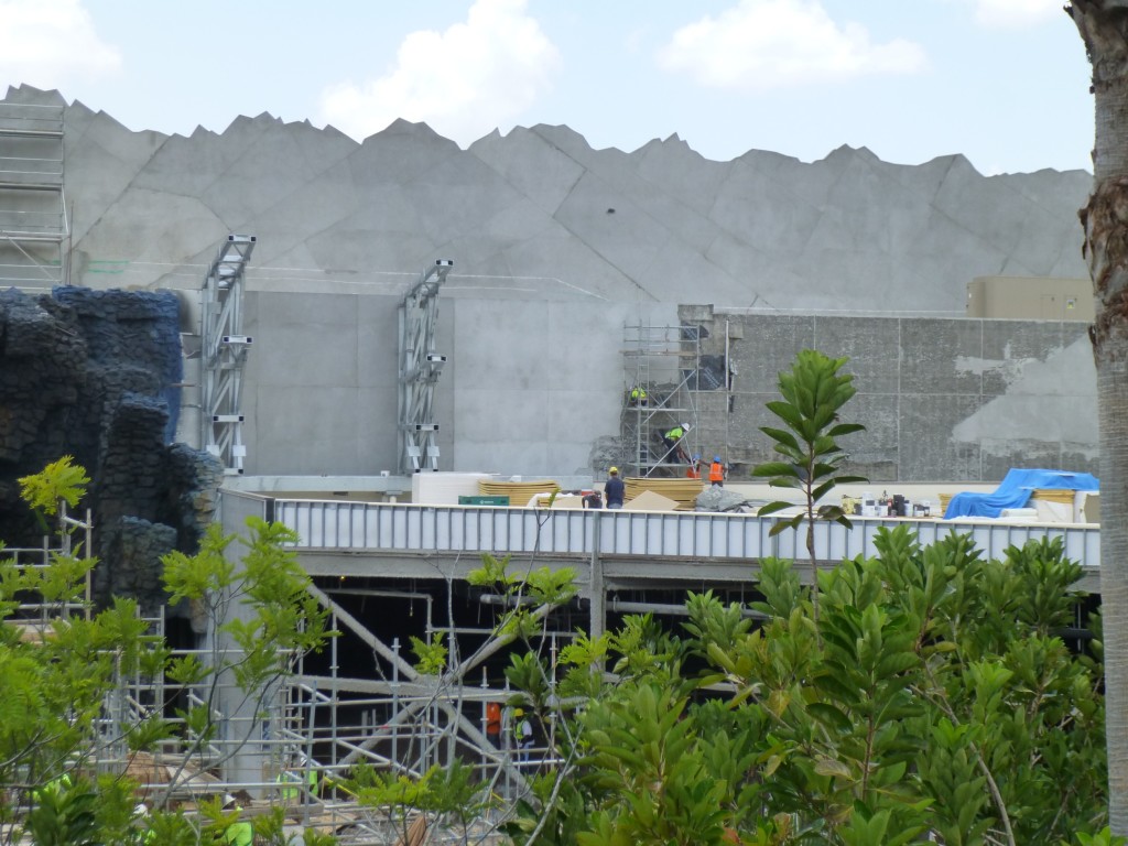 Work continues on roof of queue building