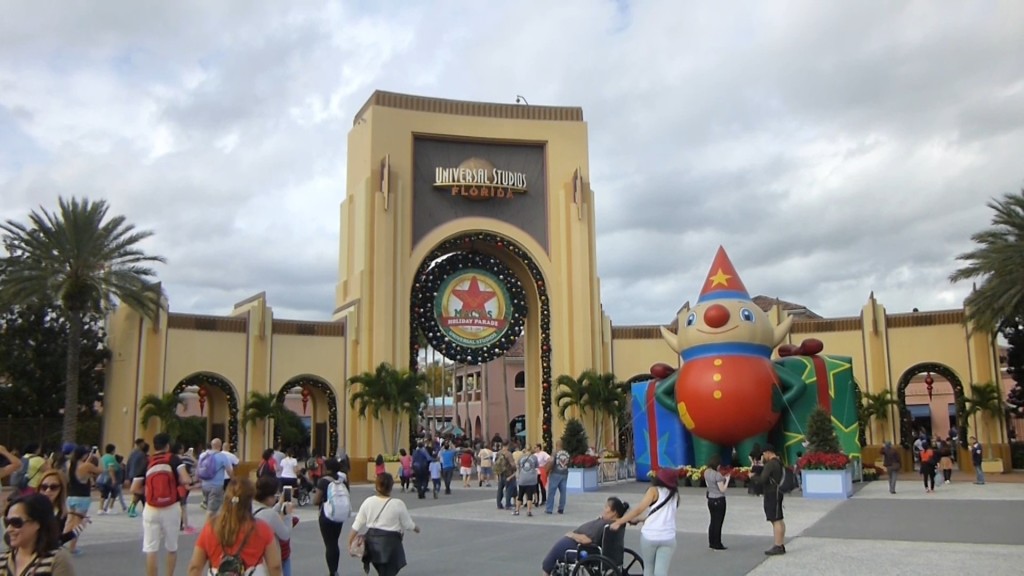 Universal's arch entry all decked out for Christmas and the Macy's Holiday Parade