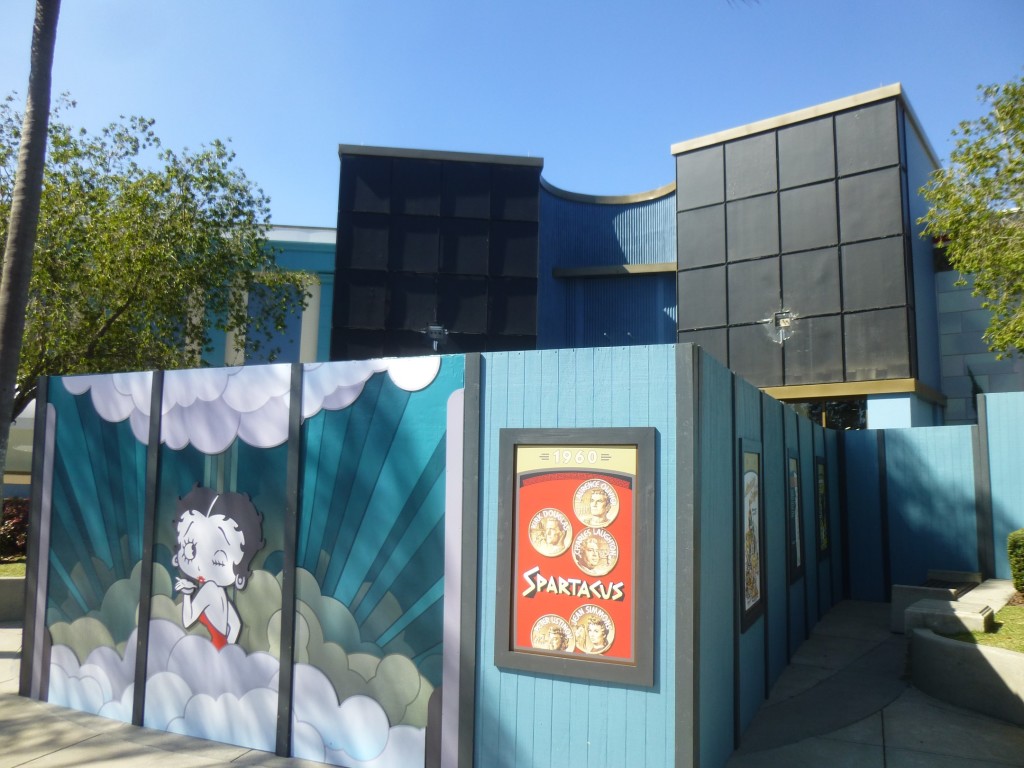 I thought it was strange Betty Boop art was on the walls around Hello Kitty store. Turns out she's coming back!