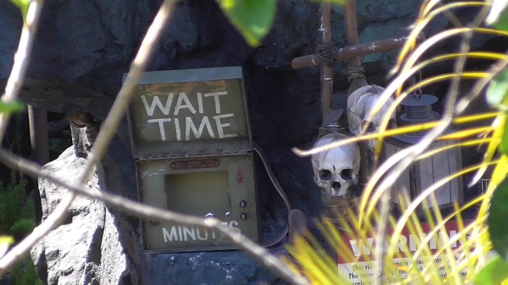 Wait Time sign up near entrance arch