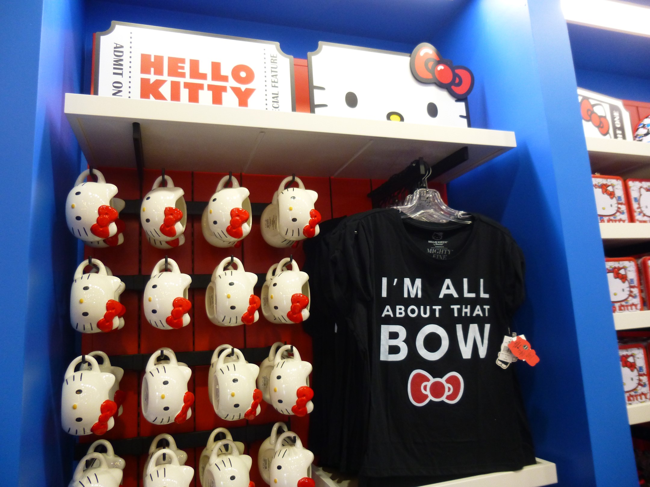 Hello Kitty bringing experience stores to Universal theme parks
