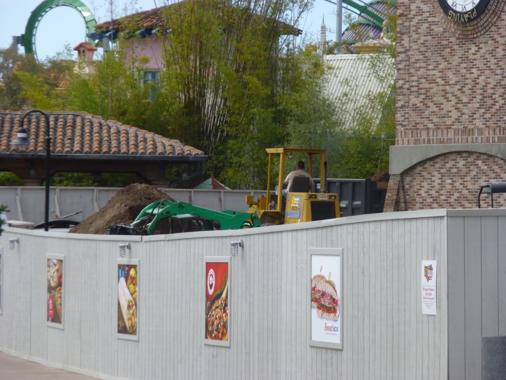 Today they were clearing the front area and digging in the dirt