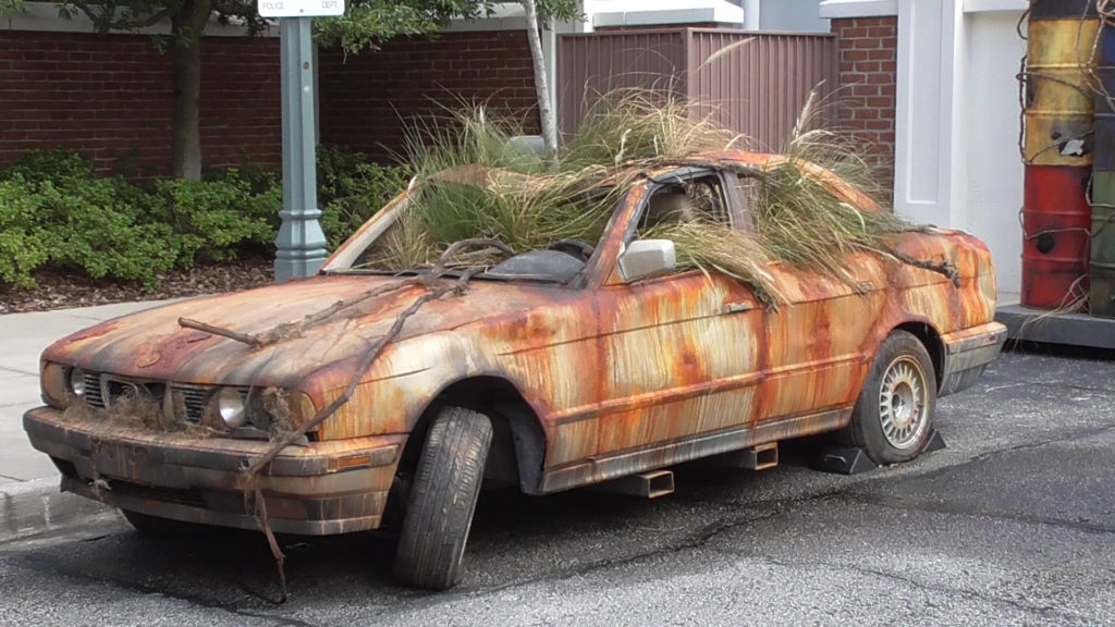 An old car for the NY scare zone