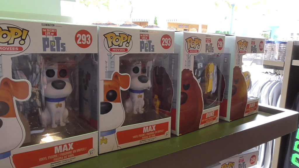 Max and Duke Pop! figures