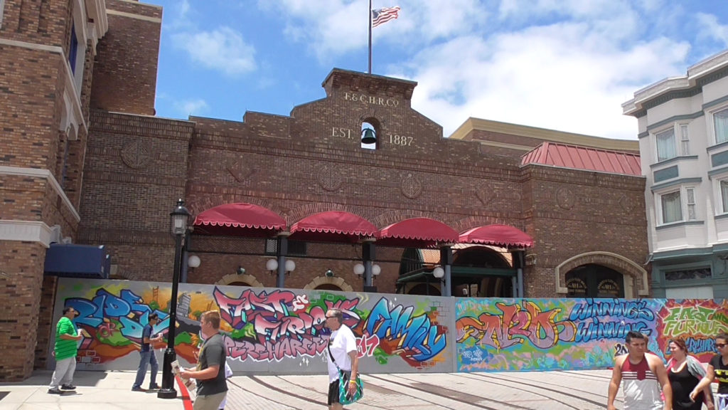 Not much going on near former Disaster entrance, however the potted plants in front of walls have now been removed. Strange. Wonder why they were placed there in the first place.