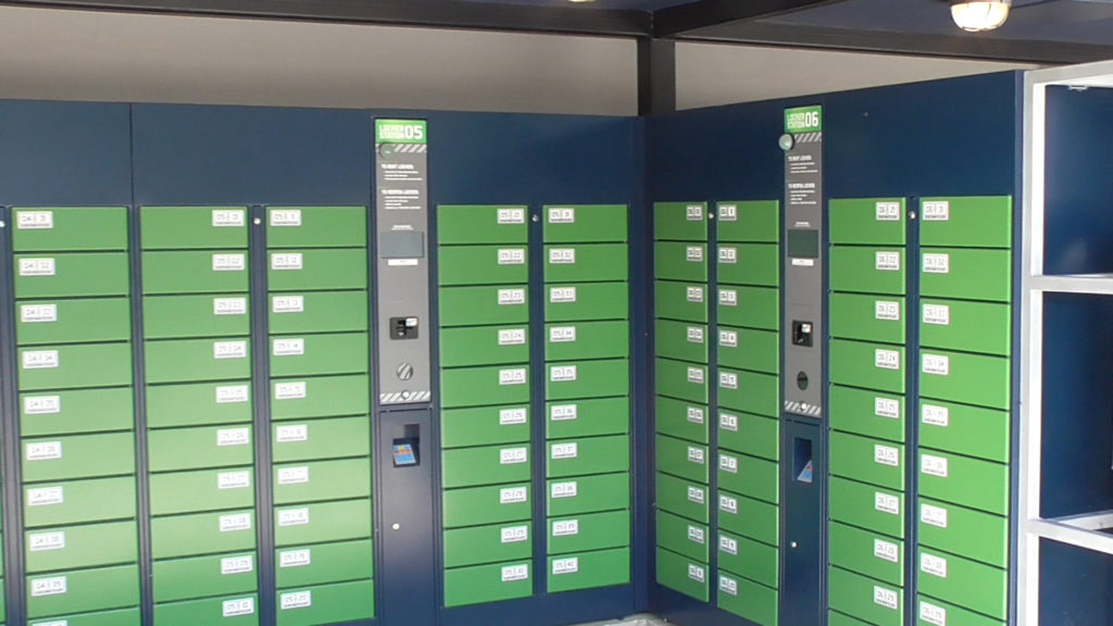 There are hundreds of small lockers