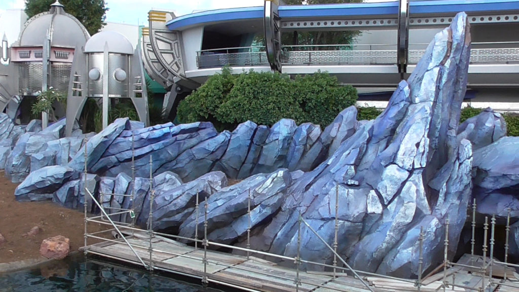 Blue-ish futuristic other-worldly metallic rocks