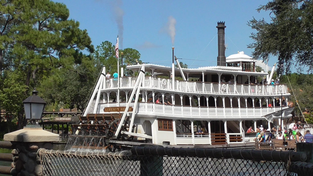 Walking along Rivers of America